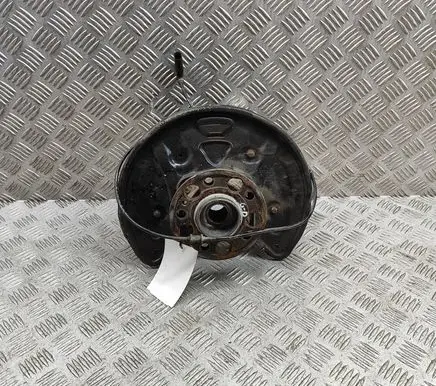 Mercedes-Benz C W205 Rear wheel hub A2053500241