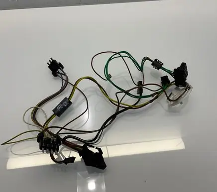 Mercedes-Benz E W211 Headlight/headlamp wiring loom/harness 