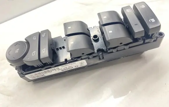 Cadillac SRX Electric window control switch F00HJ00401 15919074AC BP907444727801Q6