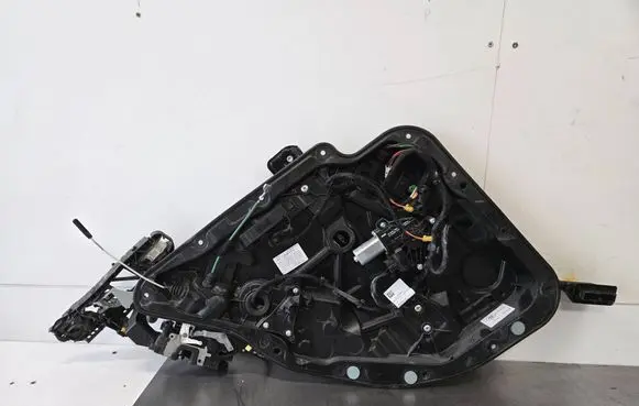 Mercedes-Benz GLC C253 Rear window lifting mechanism without motor A2537308102