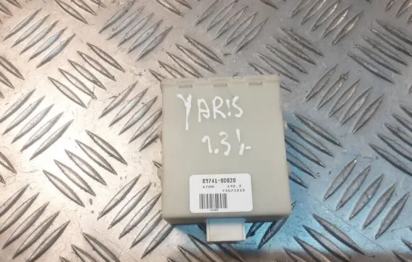 Toyota Yaris Door control unit/module 897410D020