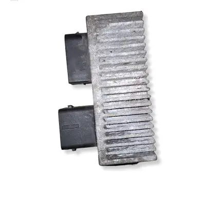 Renault Scenic III - Grand scenic III Glow plug pre-heat relay 8200558438A RCS812