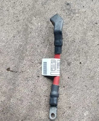 BMW 4 F32 F33 Positive cable (battery) 8616811 8616810