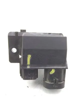 Renault Clio IV Coolant fan relay 255503792R