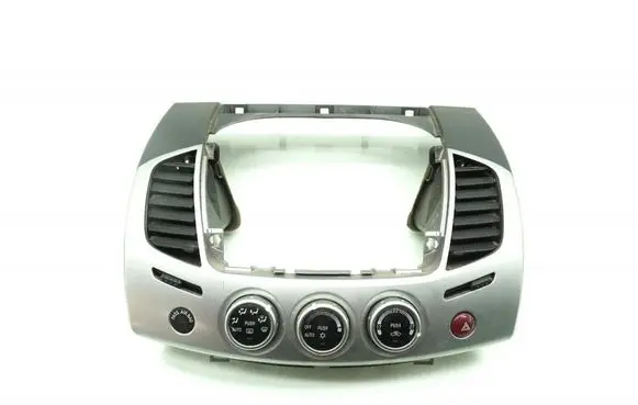 Mitsubishi L200 Climate control unit MN179800ZZ