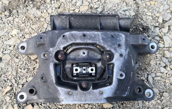 Audi A4 S4 B8 8K Gearbox mounting bracket 8K0399263K 8K0399151