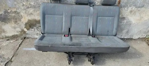 Volkswagen Transporter - Caravelle T5 Third row seats 