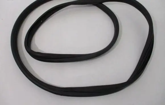 Peugeot 206 Rubber seal rear door 9023EK