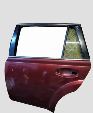 Subaru Outback Rear door