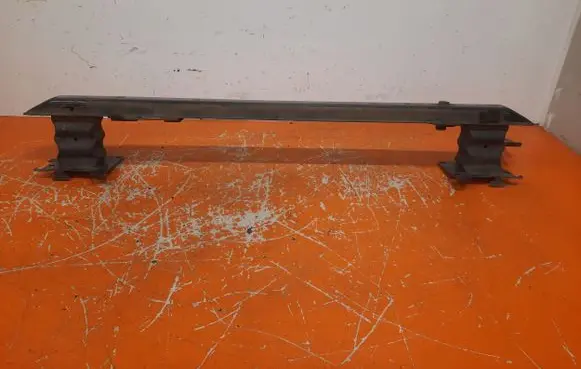 Peugeot 307 CC Front bumper support beam 