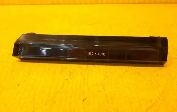 BMW 7 G70 Light switch 5A98D96 40346