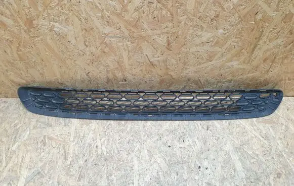 Mini Cooper Hatch Hardtop Front bumper lower grill 11412910