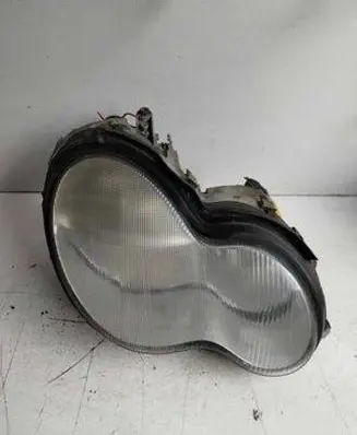 Mercedes-Benz C W203 Headlight/headlamp A2038200261 0301166202