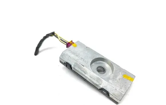 Jaguar E-Pace Aerial antenna amplifier CPLA18K891AA AN3AA