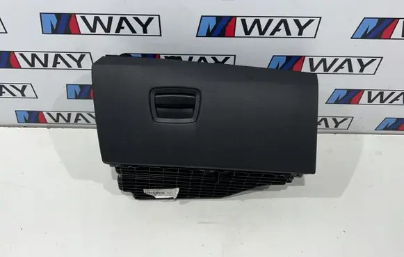 BMW 5 F10 F11 Glove box