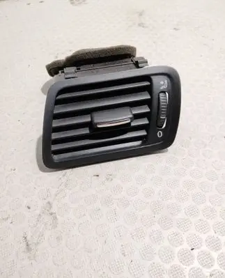 Volkswagen PASSAT B6 Dashboard side air vent grill/cover trim 3C1819701E