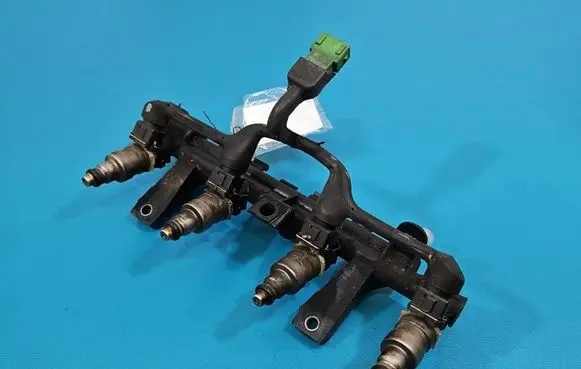 Citroen Xsara Fuel injector IW155 IMPRK1575590