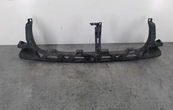 Volkswagen PASSAT B5.5 Front bumper cross member 3B0807469C