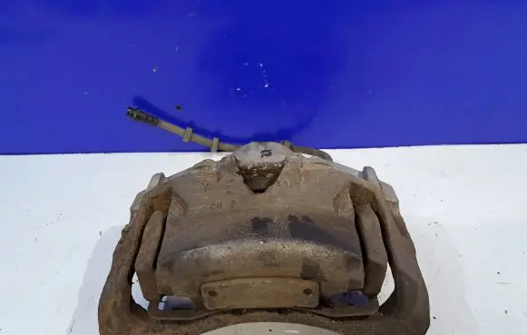 Volvo V70 Front brake caliper 36000151 36000149