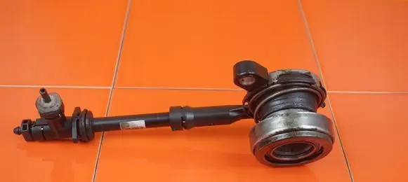 Opel Vivaro Clutch slave cylinder 418038710 R9M452