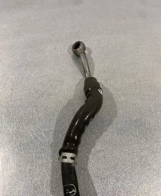 Peugeot 5008 Coolant pipe/hose 