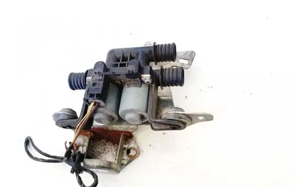 Coolant heater control valve