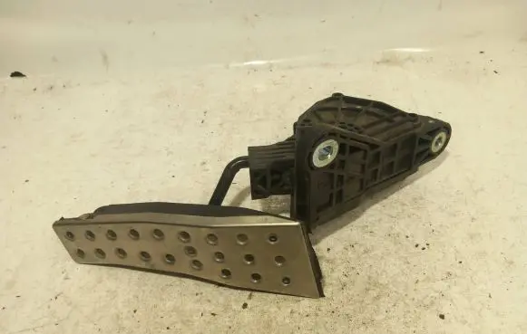 Honda Civic Accelerator throttle pedal