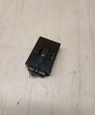 Toyota Yaris Air conditioning/heating control unit 886500D130 MB2772000580