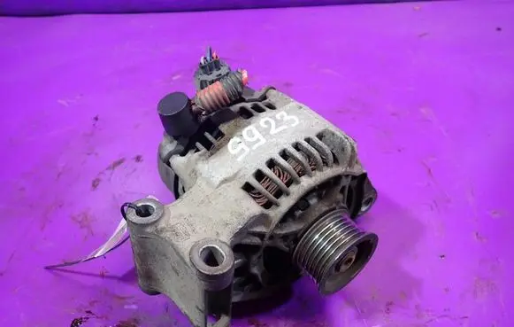 Ford Focus C-MAX Generator/alternator 