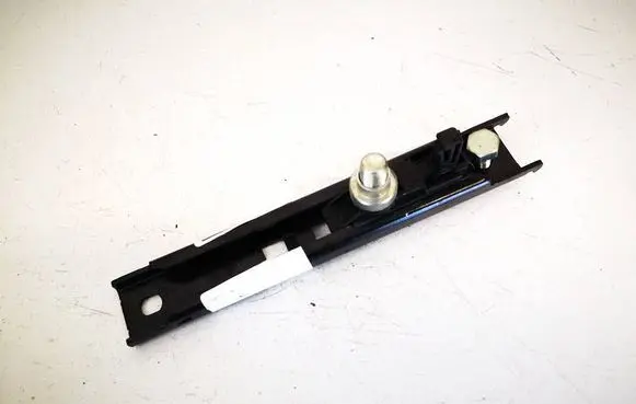 Fiat Bravo Seat belt adjustment rail 