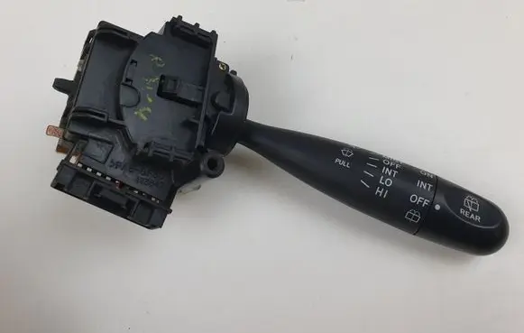 Toyota RAV 4 (XA20) Wiper control stalk 173647