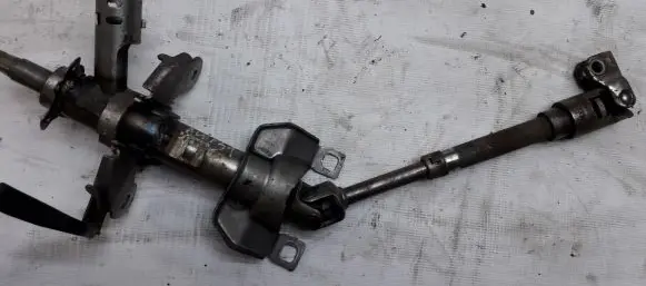 Peugeot 206 Steering wheel axle