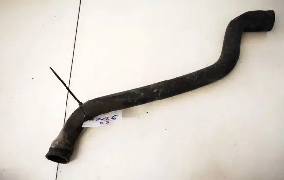 Mercedes-Benz Vaneo W414 Engine coolant pipe/hose 1635010082