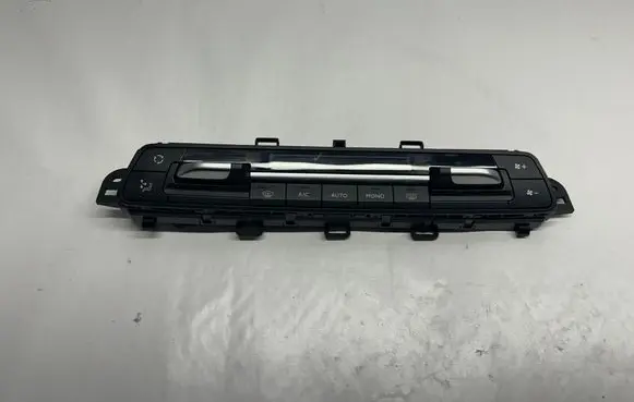 Citroen Berlingo Interior fan control switch 98340419ZD 98340419
