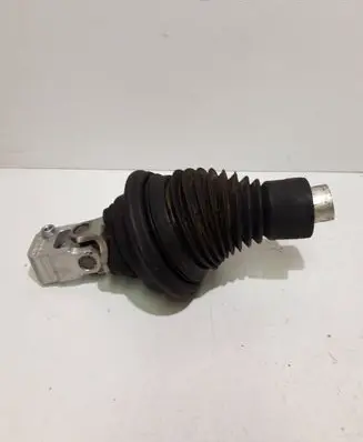 Mercedes-Benz C W204 Steering column universal joint 204460191 1900582