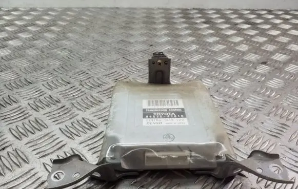 Toyota Prius (XW20) Gearbox control unit/module 8953547010