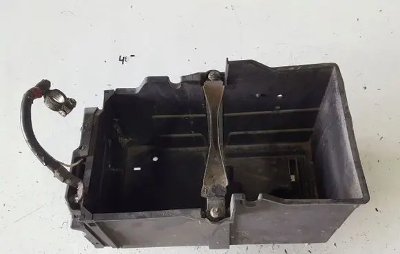 Ford Grand C-MAX Battery box tray 