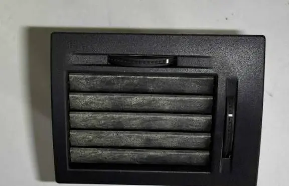 Opel Meriva A Dash center air vent grill