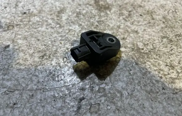 Toyota RAV 4 (XA40) Airbag deployment crash/impact sensor 8917312180