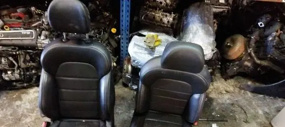 KIA Stinger Seat set brak