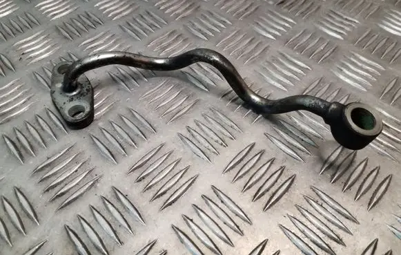 Coolant pipe/hose