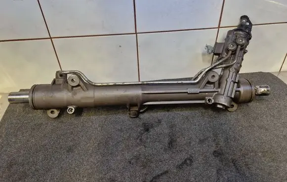 Steering rack