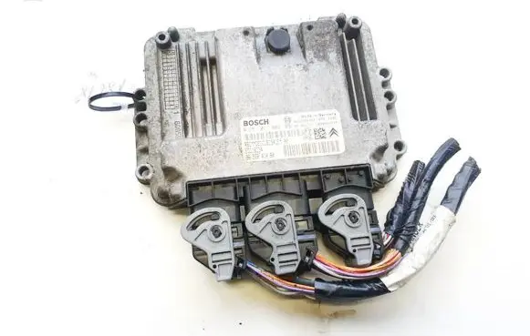 Citroen Xsara Picasso Engine control unit/module 0281011802 9656841080