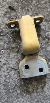 Opel Vivaro Front door upper hinge 311772H GM66380