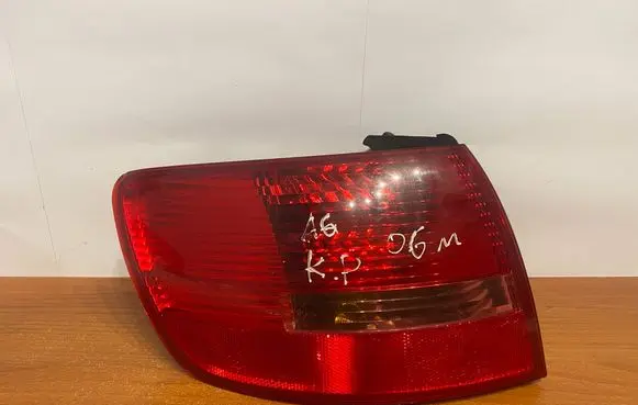 Audi A6 S6 C6 4F Rear/tail lights 89034302