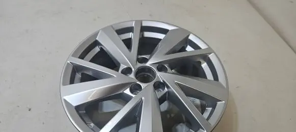Audi Q2 - R17 alloy rim 81A601025C