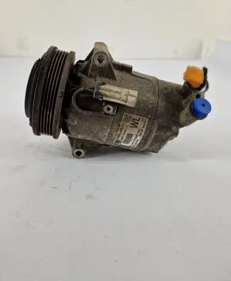 Opel Zafira B Air conditioning (A/C) compressor (pump) 401351739