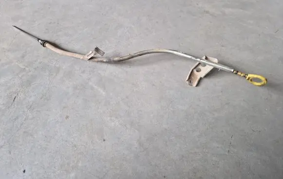 Oil level dip stick