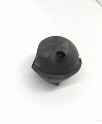 Audi A6 S6 C6 4F Vacuum air tank 7M0129808