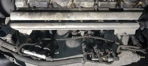 Volvo XC90 Fuel main line pipe 9186340 0280155831